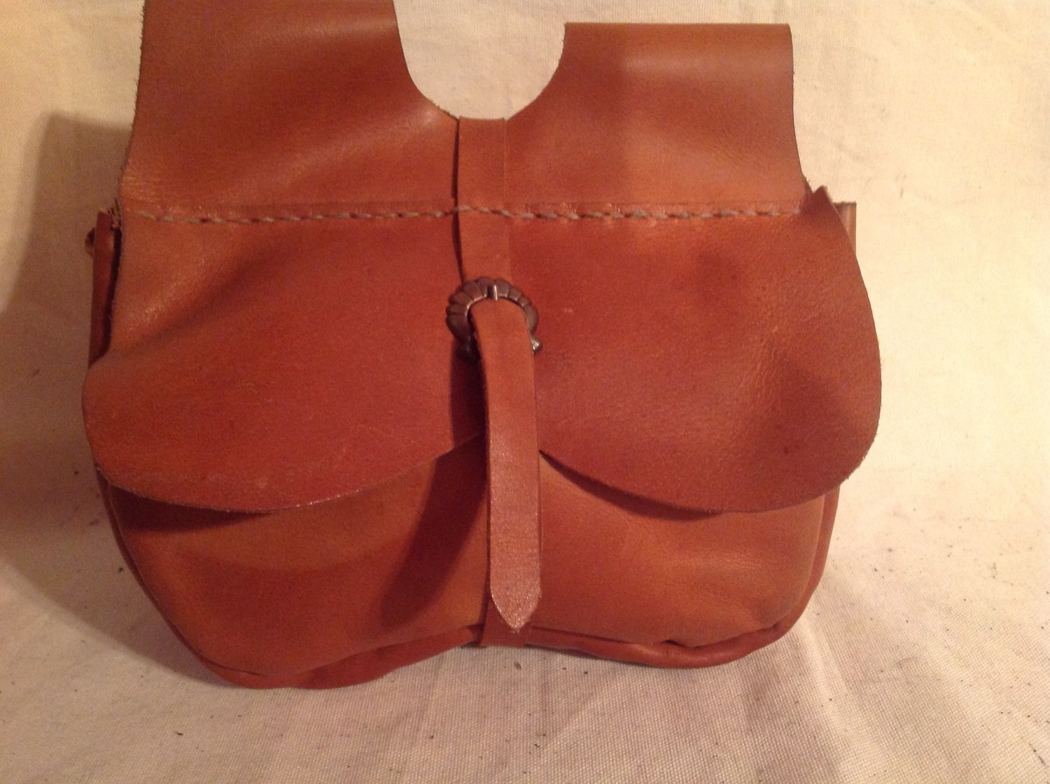Double Kidney Pouch