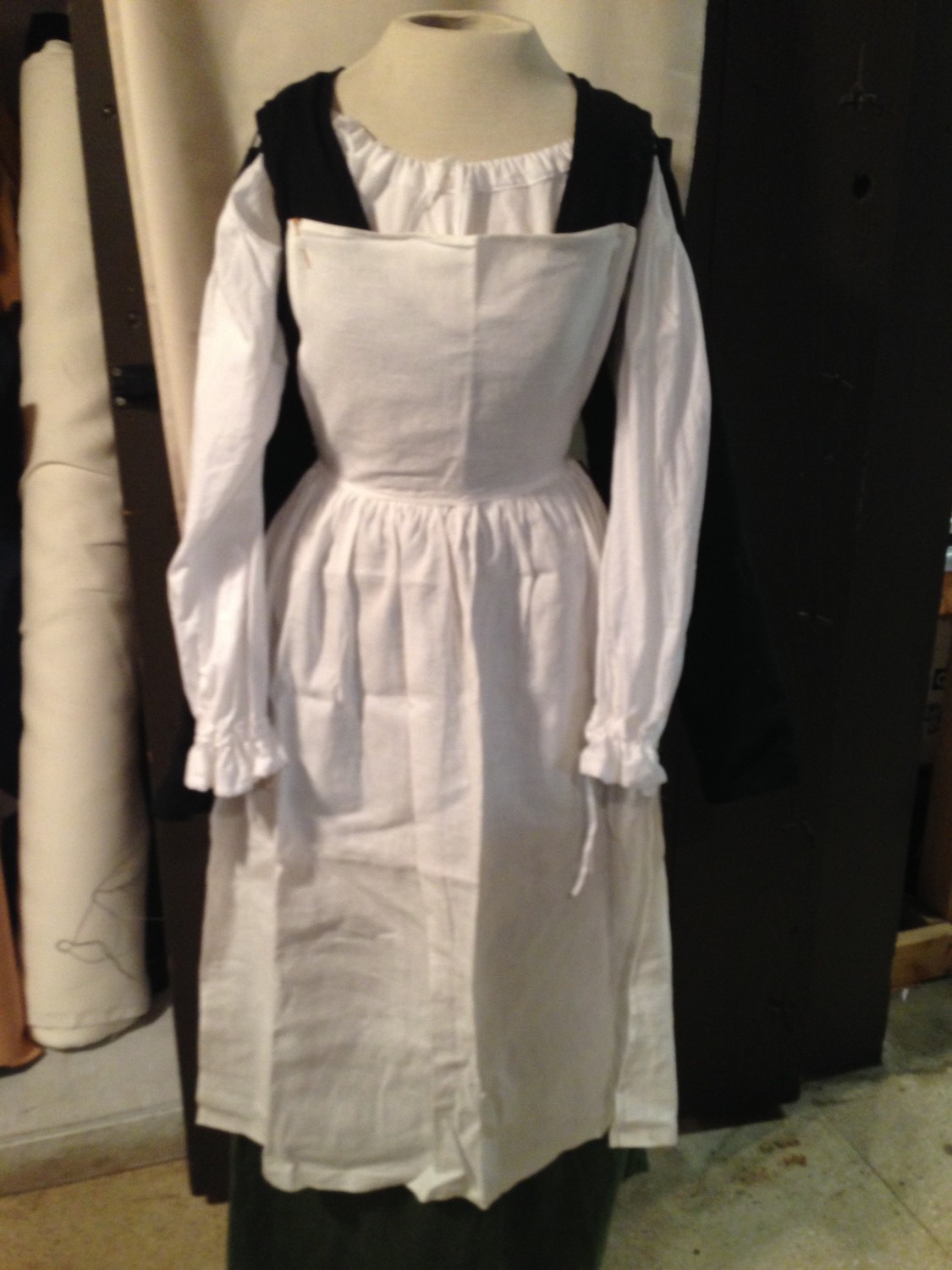 Aprons Pinner