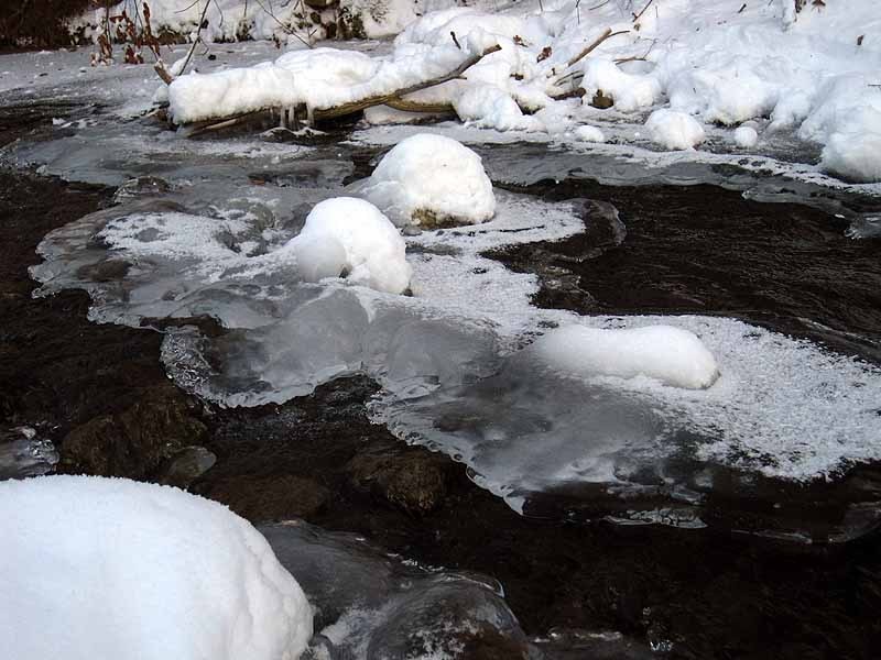 Apple River Ice, Ripples December 25th, 2012