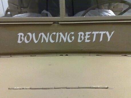 Name stencil for wartime vehicle J eep D odge etc