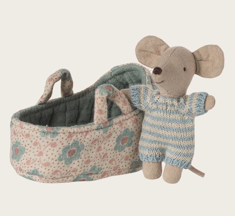 MAILEG - BABYMAUS in Tragetasche - blau MAILEG - BABYMAUS in Tragetasche - blau