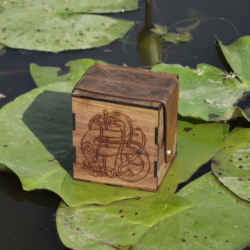 Engraved Deck Box