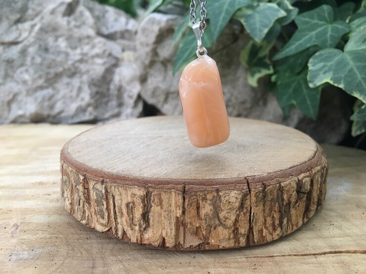 Chaîne et Pierre de Lune orangée A Naturelle Inde - Protection et Perception Extrasensorielle