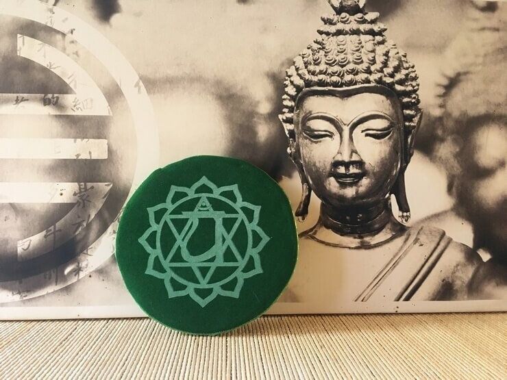 Coussin (15 cm) bol chantant - Chakra du Cœur -