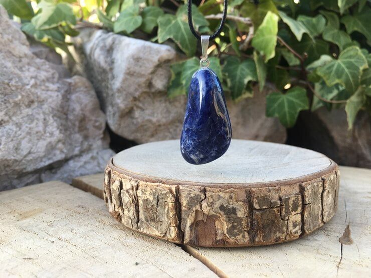 Collier Sodalite AAA Naturelle Namibie - Pierre de pleine conscience et de Communication - Pierre Top Qualité (la meilleure)
