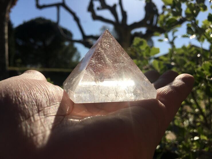 Pyramide Cristal de Roche AA - Brésil - Cristal Naturel Qualité Supérieure