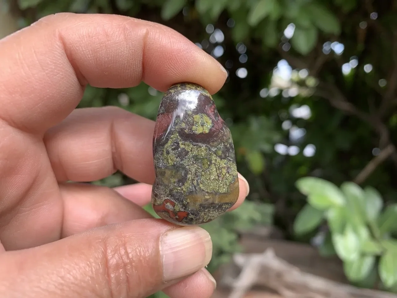 Pierre roulée Naturelle Jaspe Sang de Dragon A (20 g) - Brésil