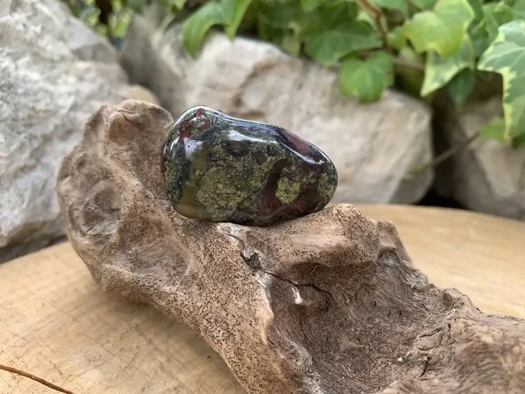 Pierre roulée Naturelle Jaspe Sang de Dragon A (20 g) - Brésil