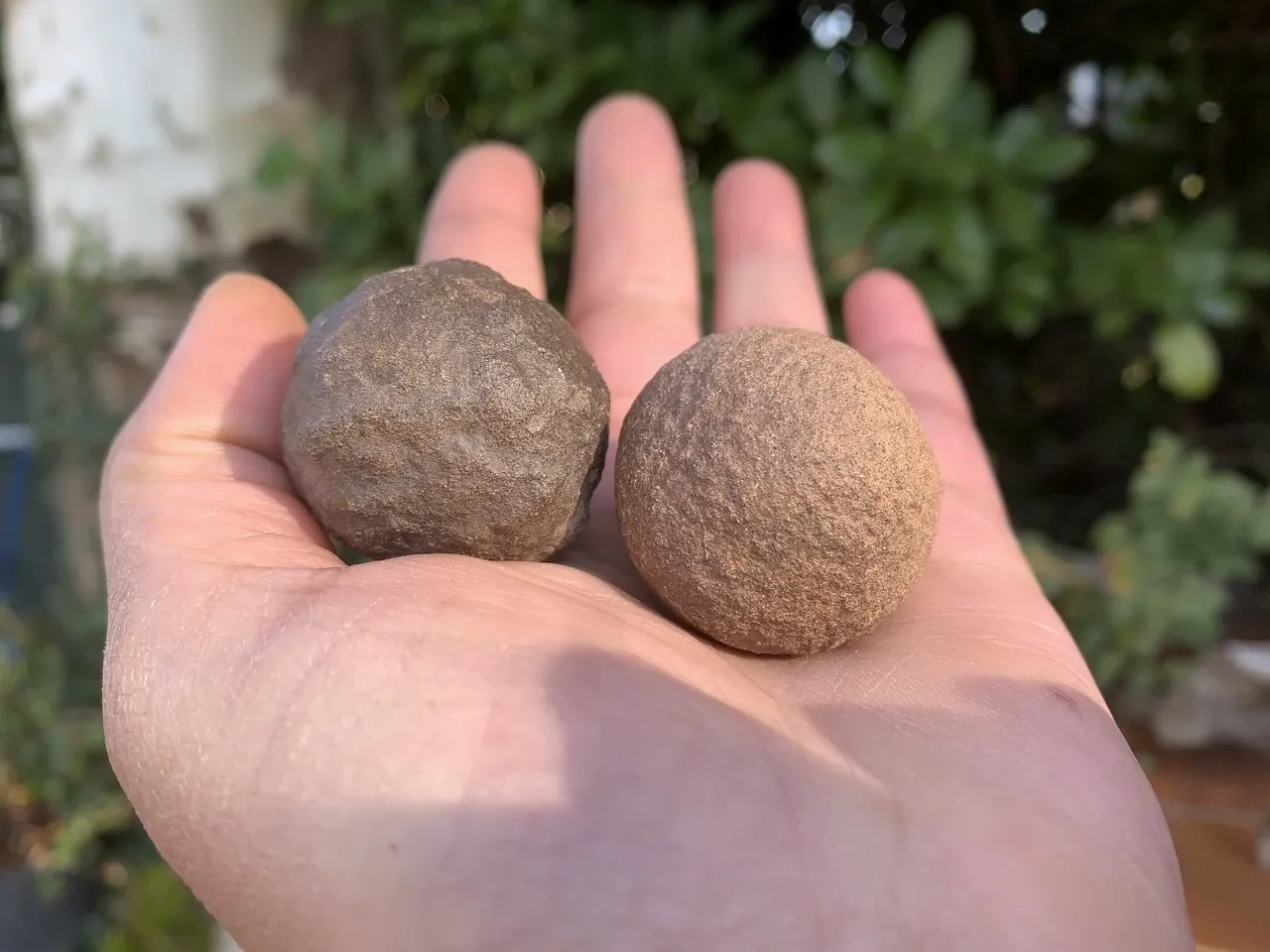 Couple Moquis Marbles Naturels 35 mm - USA - Pierres Chamaniques Rares