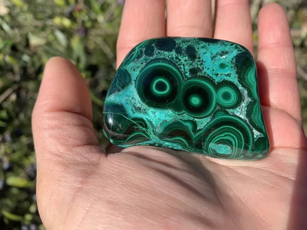 Pierre Polie Malachite Stalagmite/Chrysocolle Extra (90 g) - Congo - Pierre Naturelle Top Qualité (la meilleure)