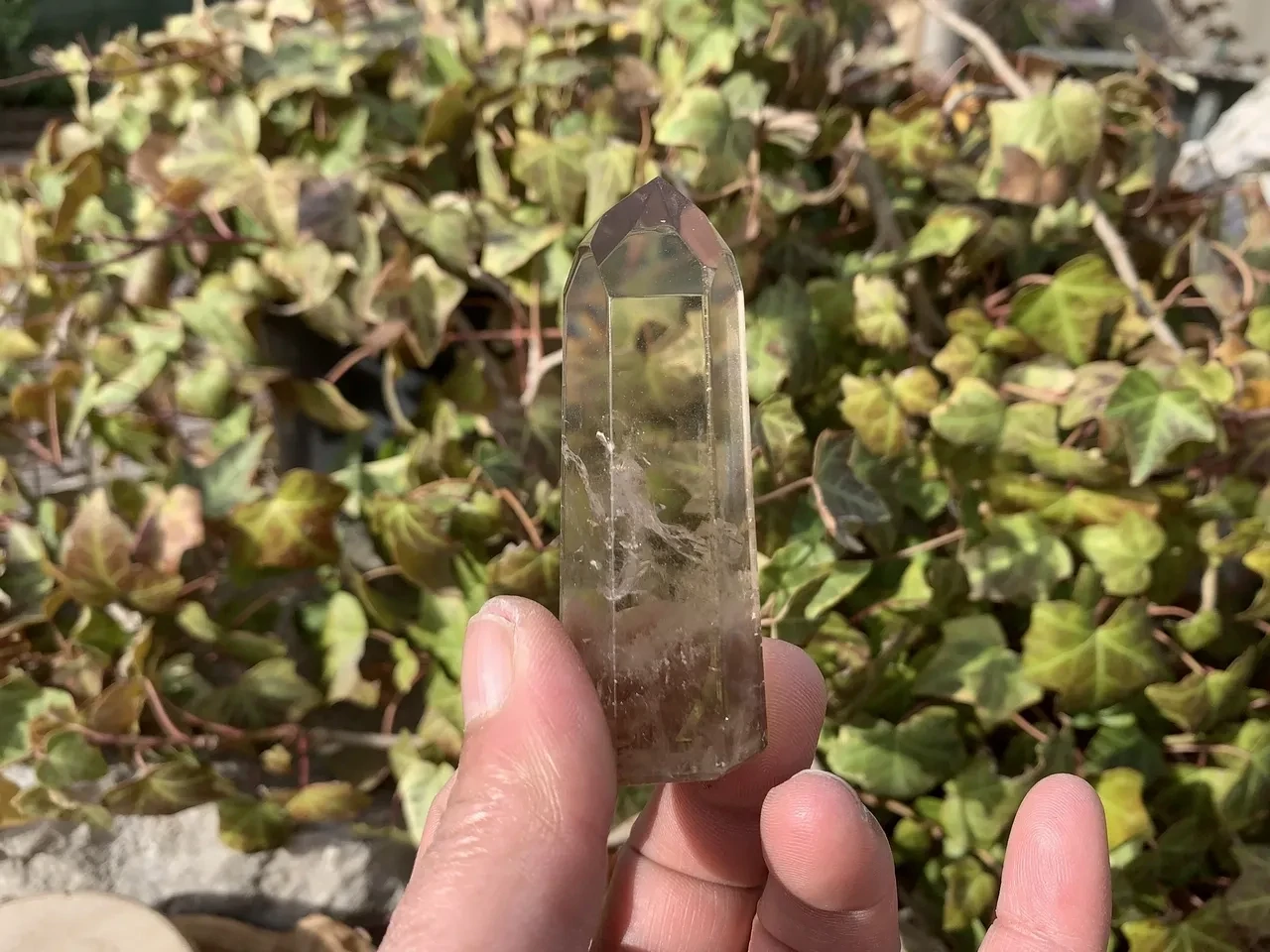 Pointe Quartz Fumé AA (lévogyre) - Brésil - Quartz Naturel Qualité Supérieure