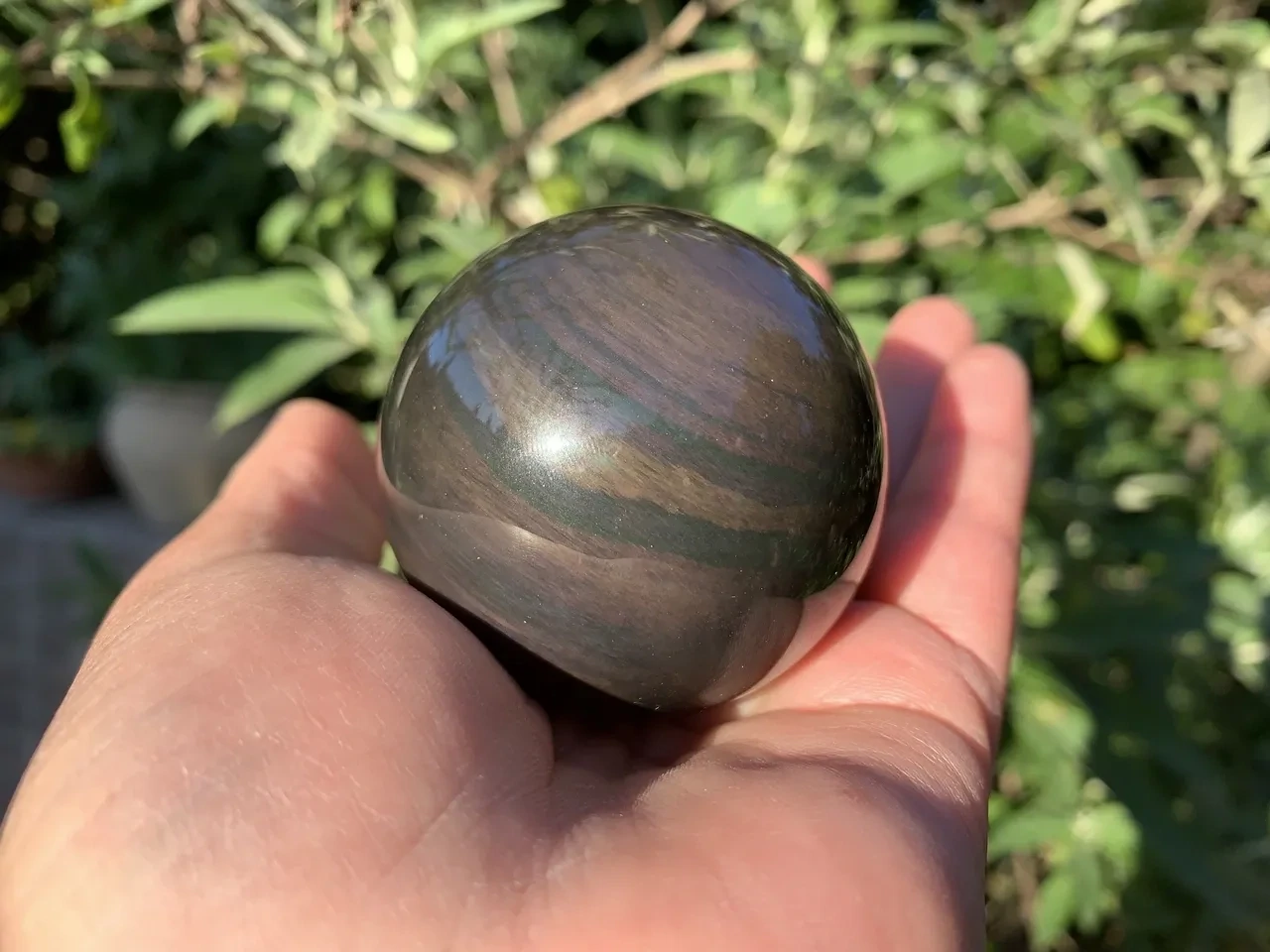 Sphère Obsidienne Manta Huichol AA, Variété Rare d'Œil Céleste (53 mm - 191 g) Mexique - Pierre Naturelle