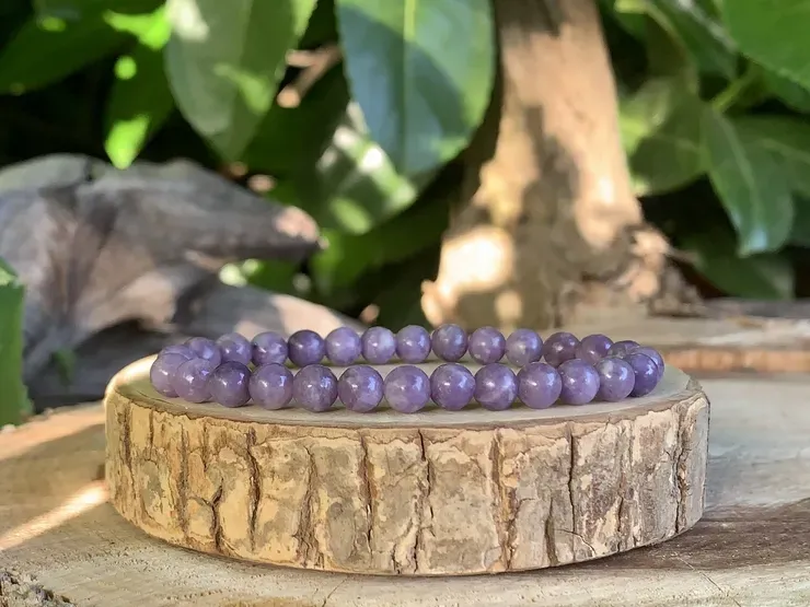 Bracelet Lépidolite A - Protection et Paix Intérieure - Pierre Naturelle Madagascar