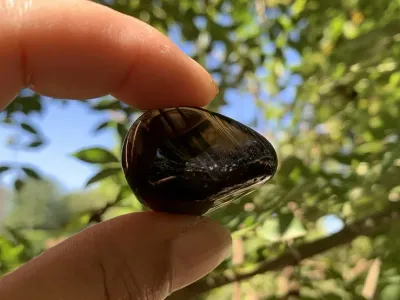 Pierre roulée Naturelle Obsidienne Larme d'Apache 