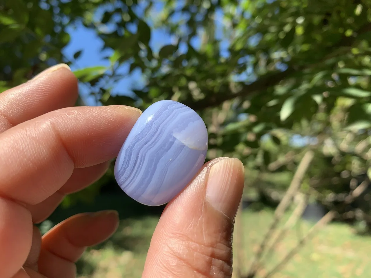 Pierre roulée Calcédoine Bleue AA