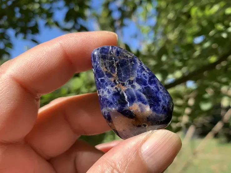 Pierre roulée Sodalite AA