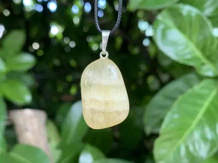 Pendentif Calcite orange A Naturelle
