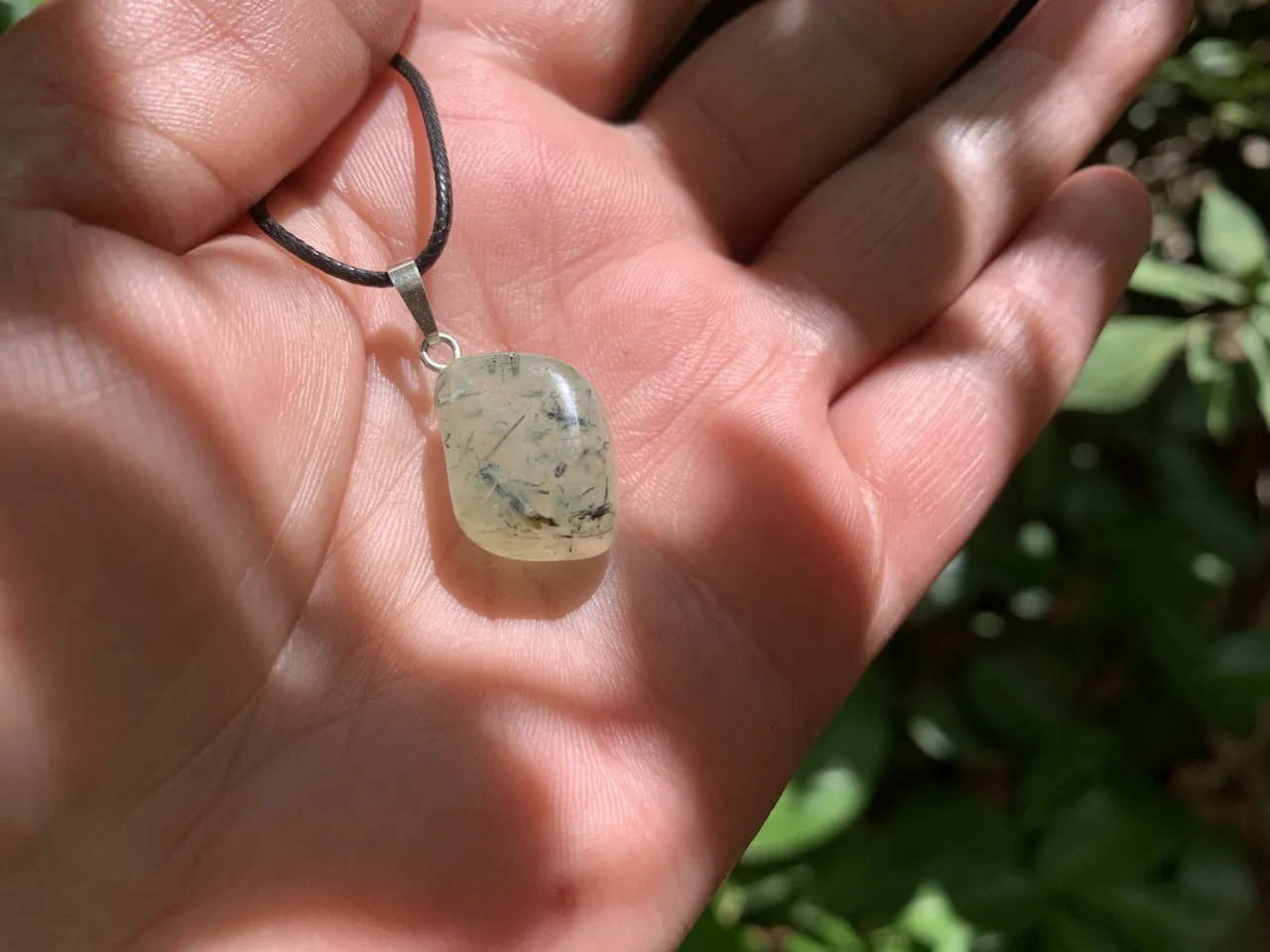 Préhnite verte A Naturelle