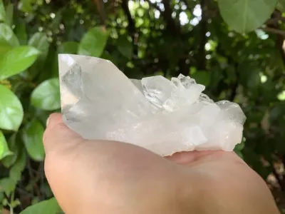 Amas Quartz Blanc AAA (317 g) - Brésil - Cristal Naturel Qualité Exceptionnelle