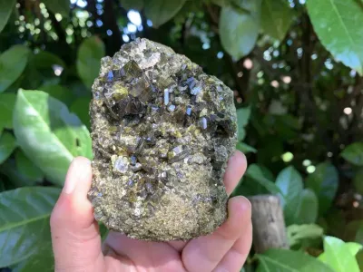 Épidote brute AAA  - Cristaux Naturels Rares Excellentes Qualités (360 g) Pérou