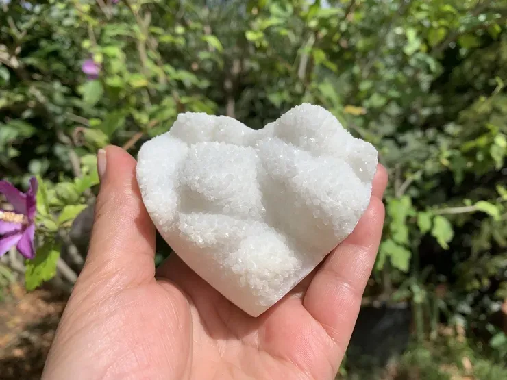 Druzy Cœur Cristal de Roche brut AA Chine (254 g) - Cristaux Naturels Qualités Exceptionnelles