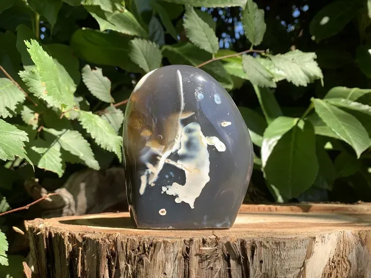 Agate à signature A+ - Protection & Antistress - Pierre Naturelle Madagascar (540 g)