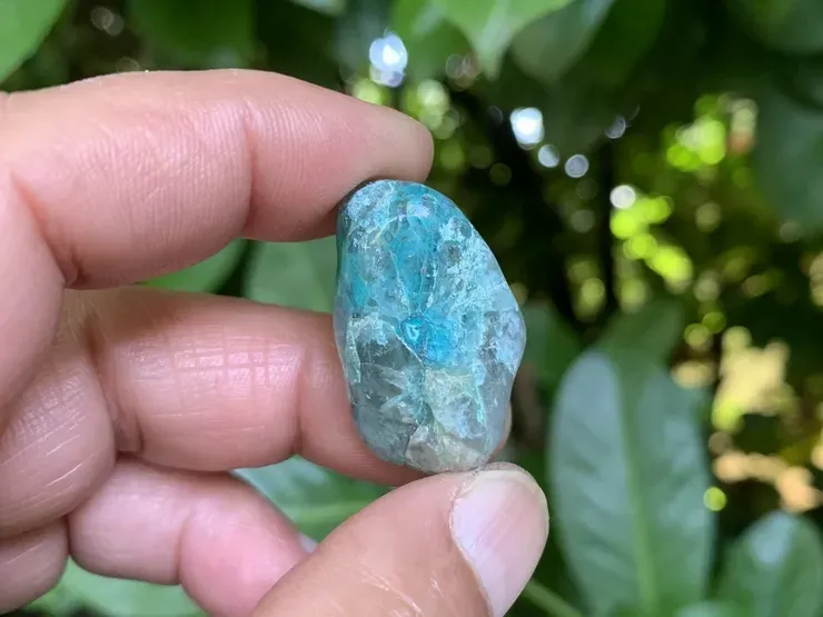 Pierre roulée Shattuckite A (9 g) - Afrique du sud - Pierre Naturelle Rare
