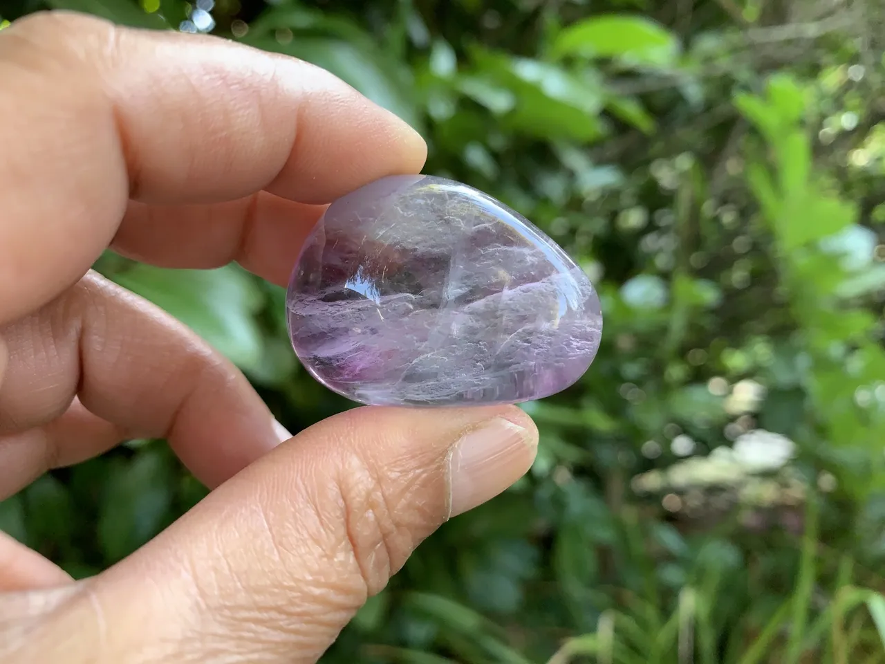 Pierre polie Fluorine (Fluorite) Violette AA+ Chine (50 g) - Pierre Naturelle Qualité Exceptionnelle