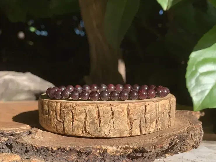Bracelet Grenat rouge naturel A - Force vitale & Charisme