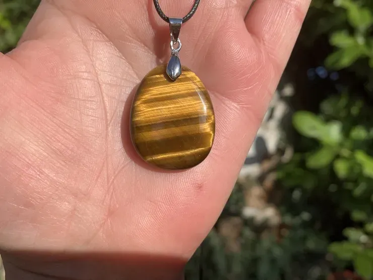 Collier Œil-de-Tigre AA - Protection et Confiance en soi - Pierre Naturelle Qualité Supérieure Australie Collier Œil-de-Tigre AA - Protection et Confiance en soi - Pierre Naturelle Qualité Supérieure Australie