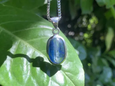 Cyanite (kyanite)