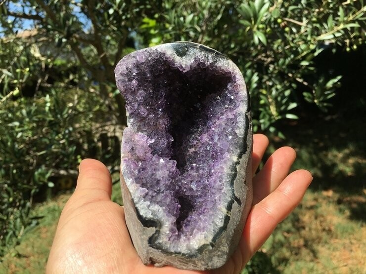 Géode Améthyste AA naturelle — Uruguay