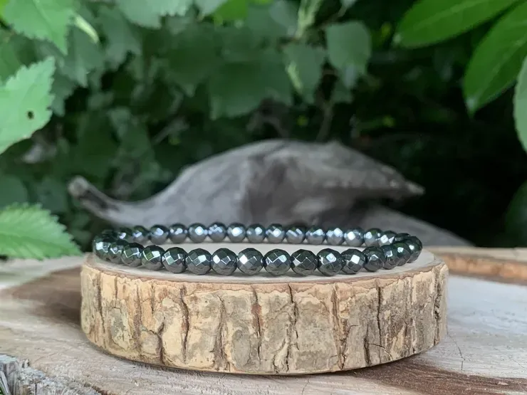 Bracelet Hématite facettée AA Naturelle - Chine Bracelet Hématite facettée AA Naturelle
