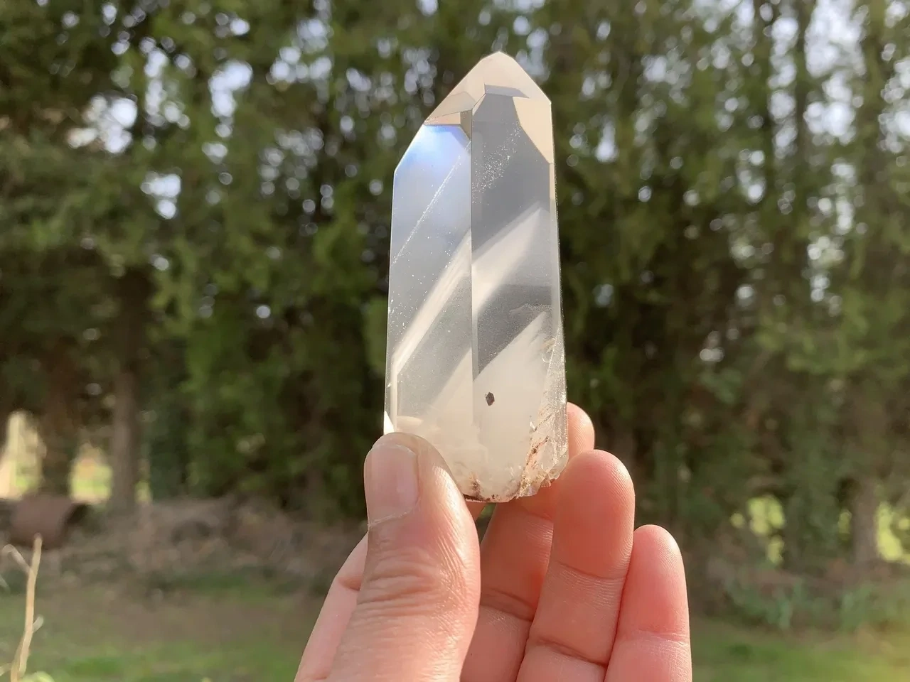 Pointe de quartz fantôme AAA naturel | Cristal pour thérapeutes et collectionneurs