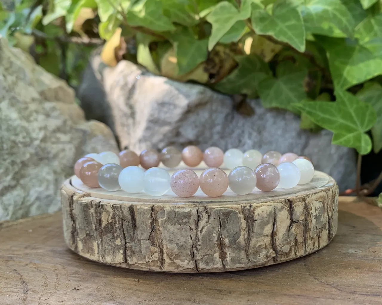 Bracelet Pierre de Lune Multicolore AA+ - Intuition & Féminité