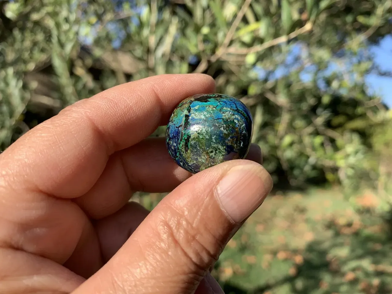 Pierre roulée Azurite/Malachite AA+ naturelle — Pérou Pierre roulée Azurite/Malachite AA+ naturelle — Pérou