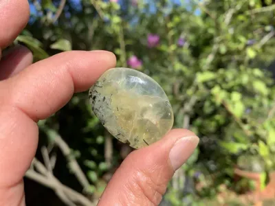 Galet Préhnite A naturelle — Brésil