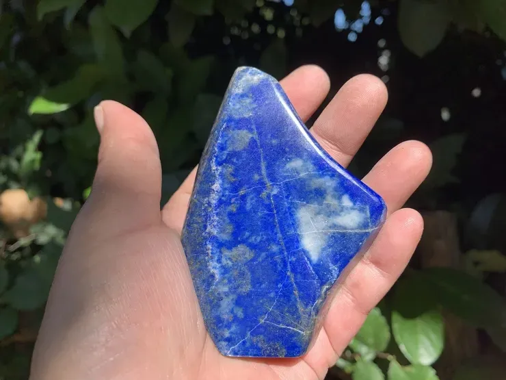 Lapis Lazuli AA Naturel (176 g) Afghanistan - Chakra 3-ème œil Lapis Lazuli AA Naturel (176 g) Afghanistan - Chakra 3-ème œil