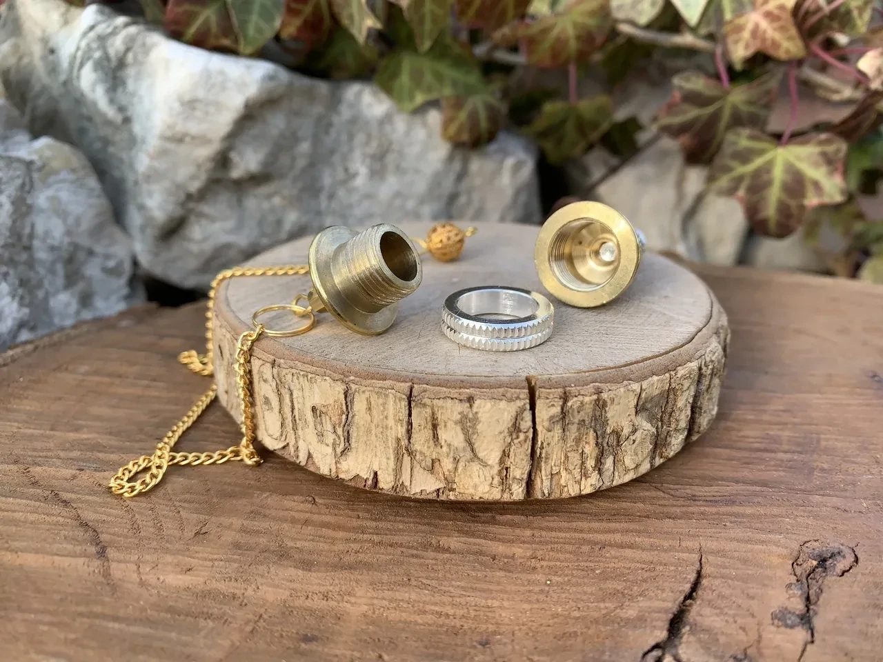Pendule conique (Laiton plaqué)
