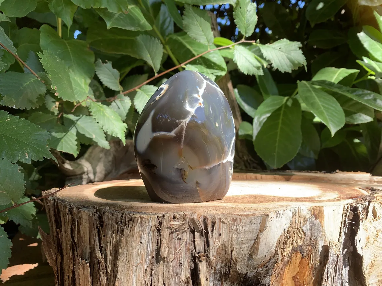 Agate A+ naturelle 540 g de Madagascar — Pièce minérale unique pour ornement des espaces