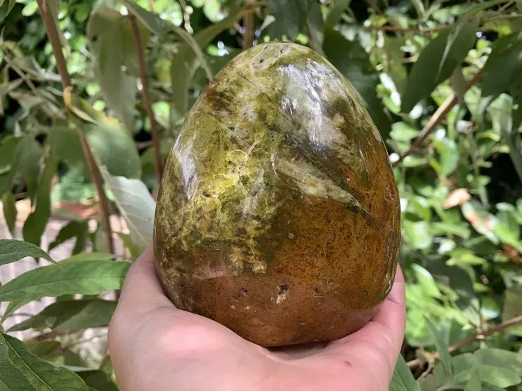 Opale verte A+ (940 g) Madagascar - Pierre Naturelle