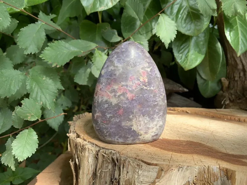 Lépidolite AA naturelle Madagascar — forme libre (600 g) — Minéral ornement des espaces Lépidolite AA naturelle Madagascar — forme libre (600 g) — Minéral ornement des espaces