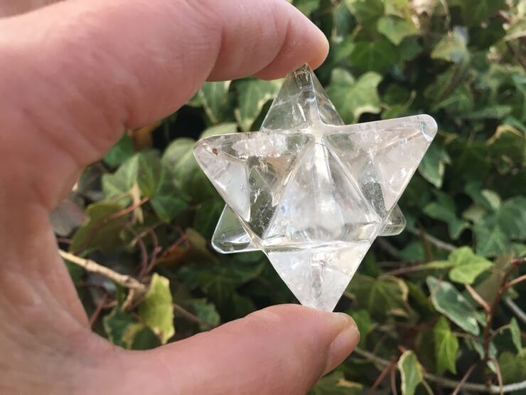 Merkaba en cristal de roche AAA – Outil énergétique pour praticiens et experts