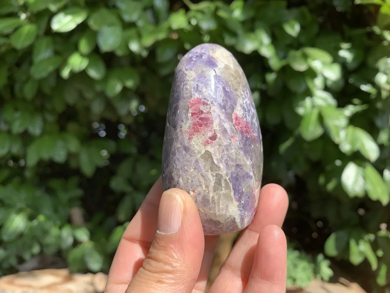 Lépidolite AA naturelle — forme libre (250 g) — Madagascar