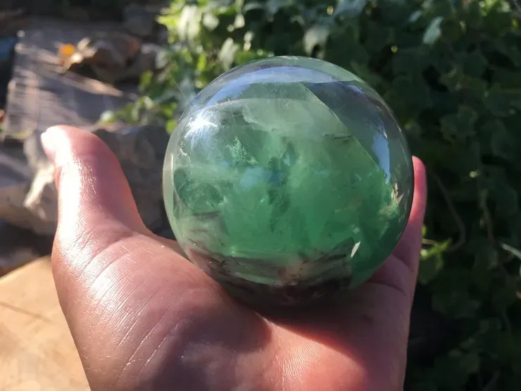 sphère fluorine naturelle