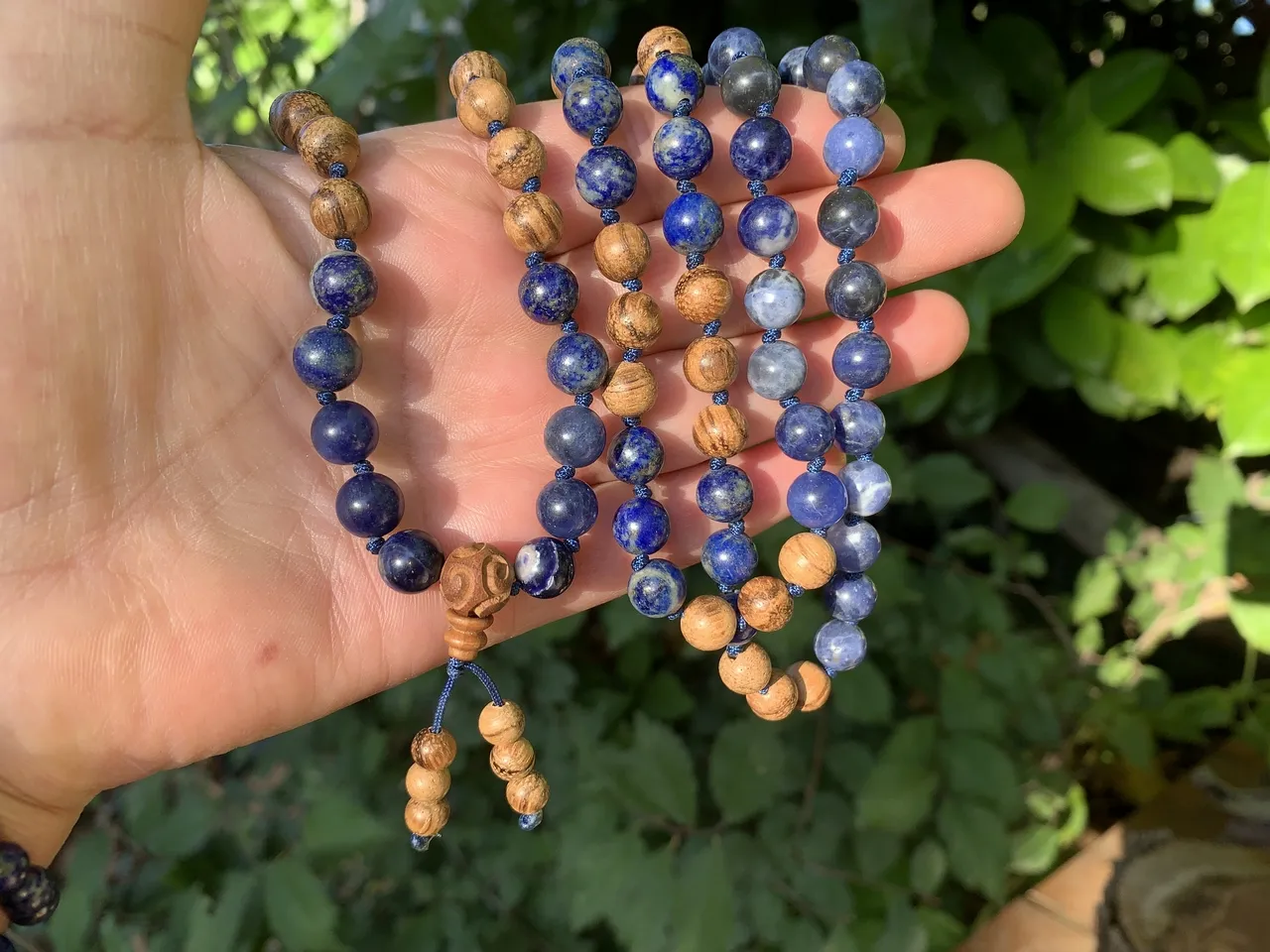 Mala 108 perles Naturelles Sodalite A, Lapis Lazuli A et Bois d'encens - Collier Spirituel Fait main en Pièce Unique