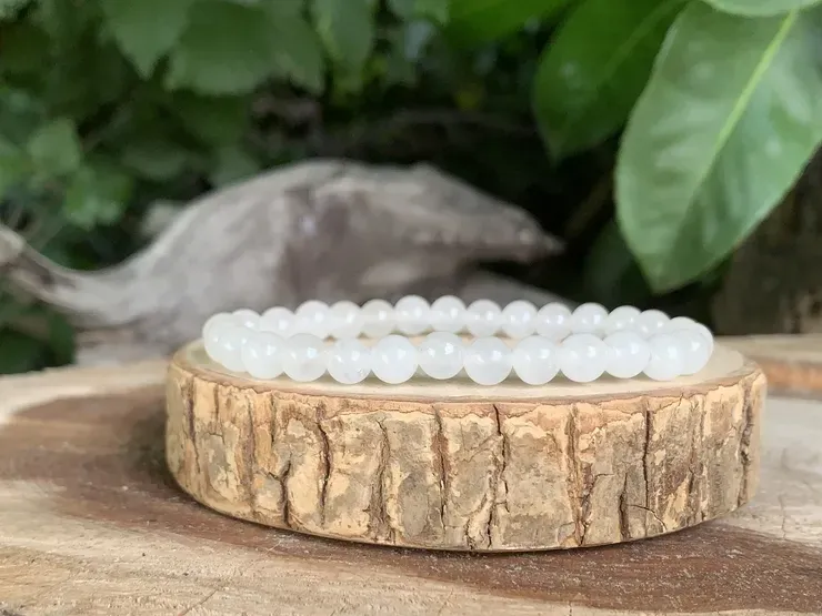 Bracelet perles naturelles 6,5 mm Quartz Neige