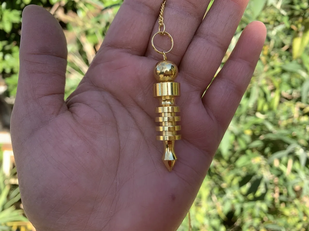 Pendule Egyptien Isis avec chambre témoin