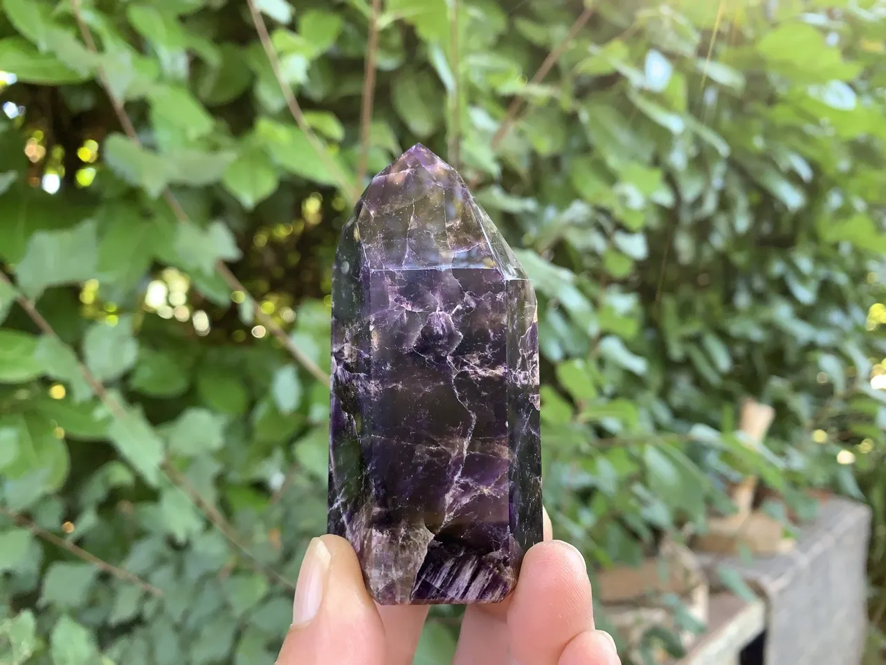 Pointe Améthyste ​Cacoxénite A naturelle | Sélection praticiens énergétiques