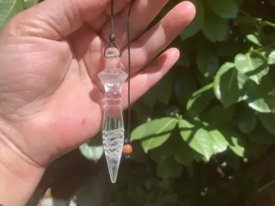 Pendule de Thot en Cristal de Roche Naturel – Qualité AAA – Radiesthésie
